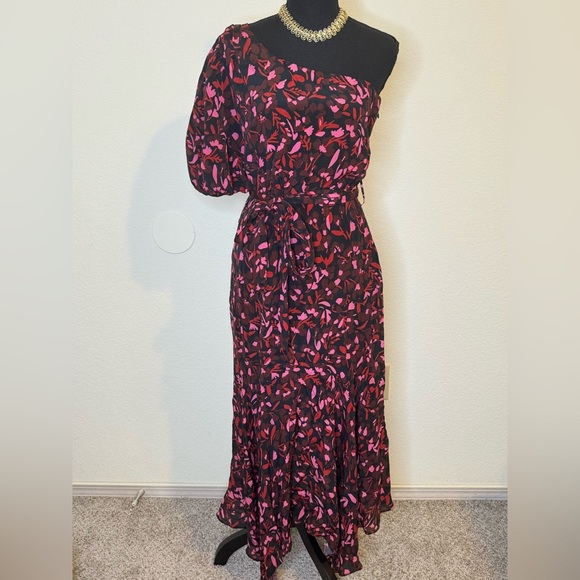 Santina Print Midi Dress in Multi Floral
KARINA GRIMALDI - Picture 3 of 10